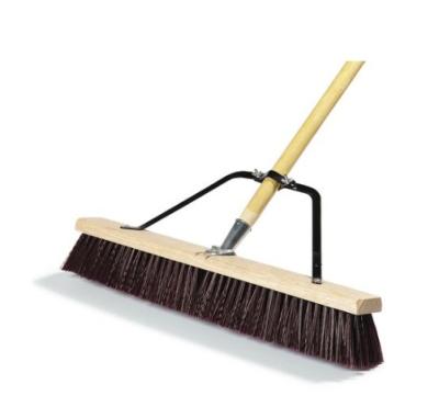 BROOM 18"MAROON HD HANDLE&BRACE